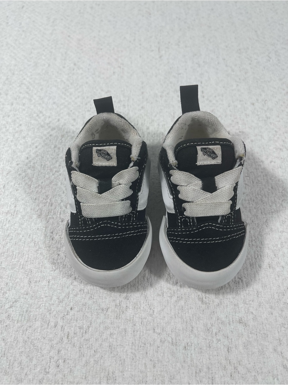 VANS Old Skool Unisex Toddlers Sneaker Black/White Suede Low Top Sz 4.0 SKU#0425